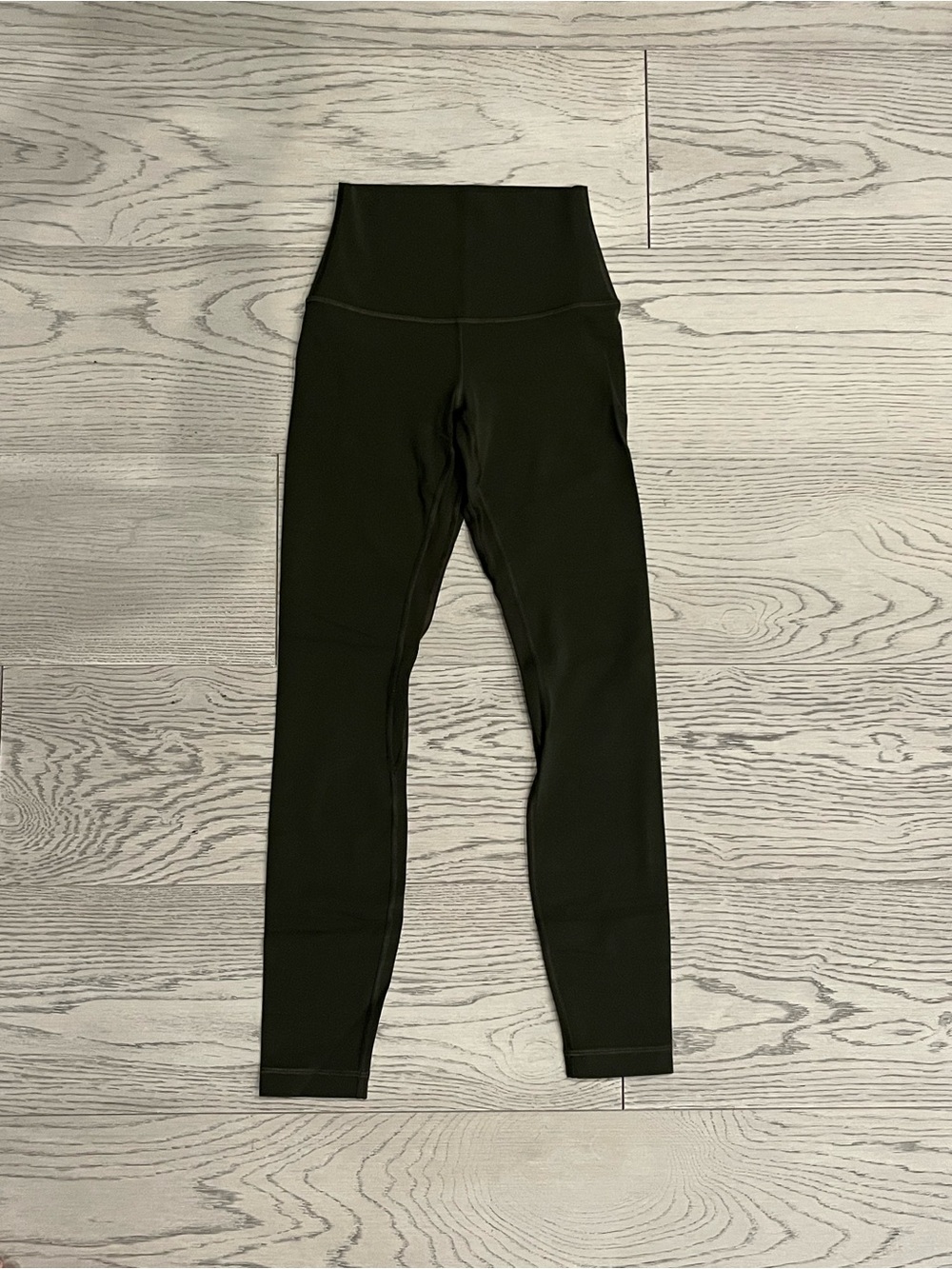 NWOT Lululemon align leggings